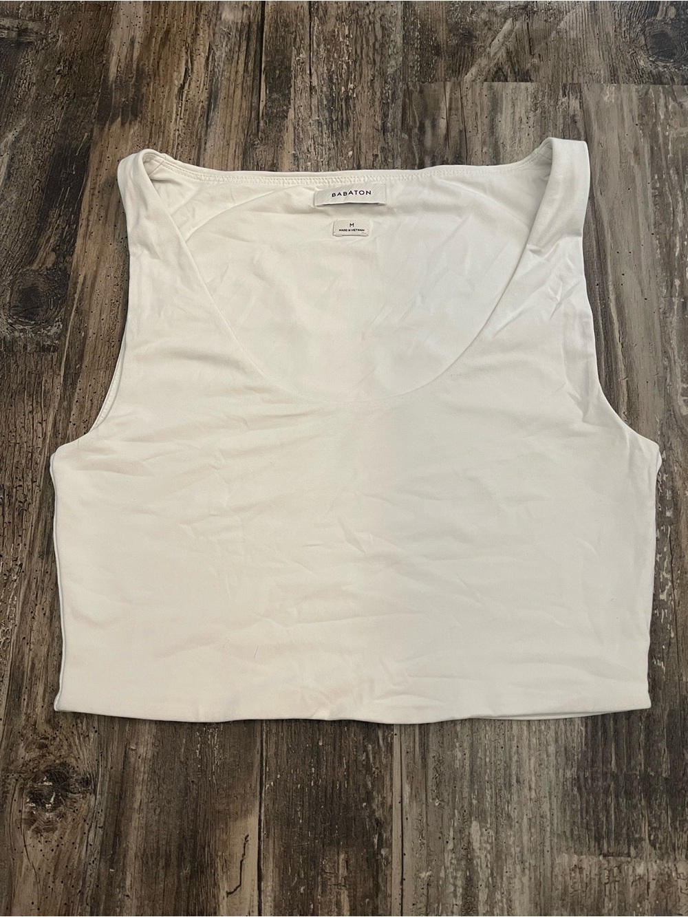 Babaton tank, size medium